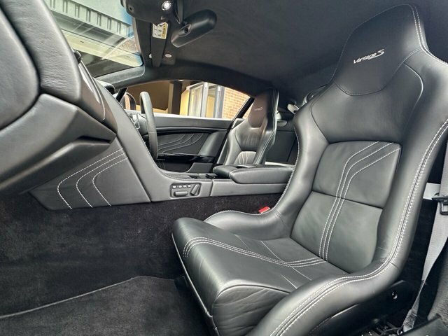 Aston Martin Vantage 4.7 V8 S Coupe Sportshift Euro 5 430 B Black #2