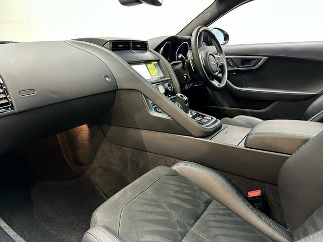 Jaguar F-Type 3.0 V6 Gpf R-dynamic Coupe Euro 6 RO68DSV Black #3