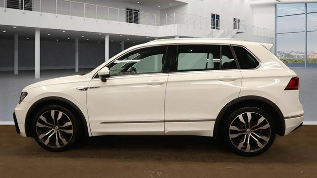 Volkswagen Tiguan 2.0 Tdi Bluemotion Tech R-line Suv Dsg GK66UEZ White #6