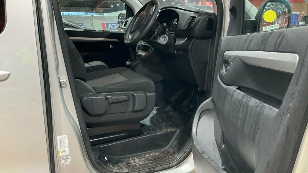 Peugeot Traveller 1.6L Business Silver #4