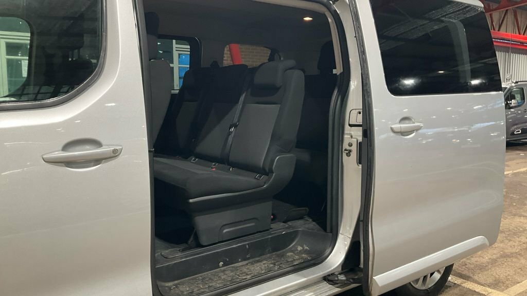 Peugeot Traveller 1.6L Business Silver #6