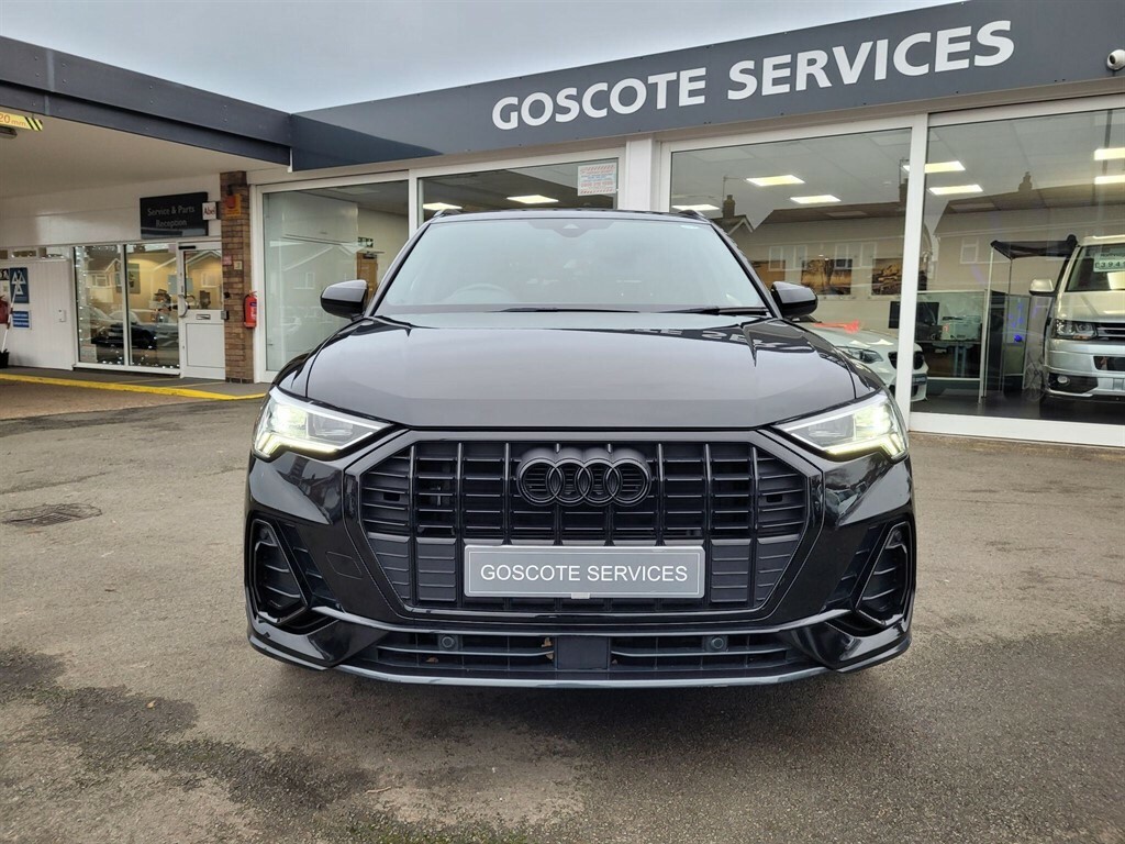 Audi Q3 1.5 Tfsi Cod 35 Black Edition Euro 6 Ss AE22WWC Black #2