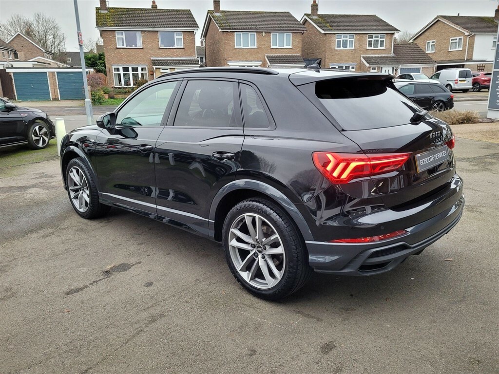 Audi Q3 1.5 Tfsi Cod 35 Black Edition Euro 6 Ss AE22WWC Black #4