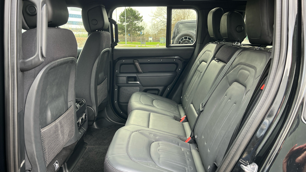 Land Rover Defender 110 X 110 LO22WZM Black #4