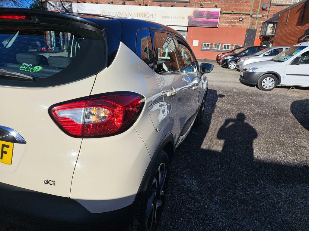 Renault Captur 1.5 Dci Energy Dynamique Medianav Euro 5 Ss YD64KGF White #5