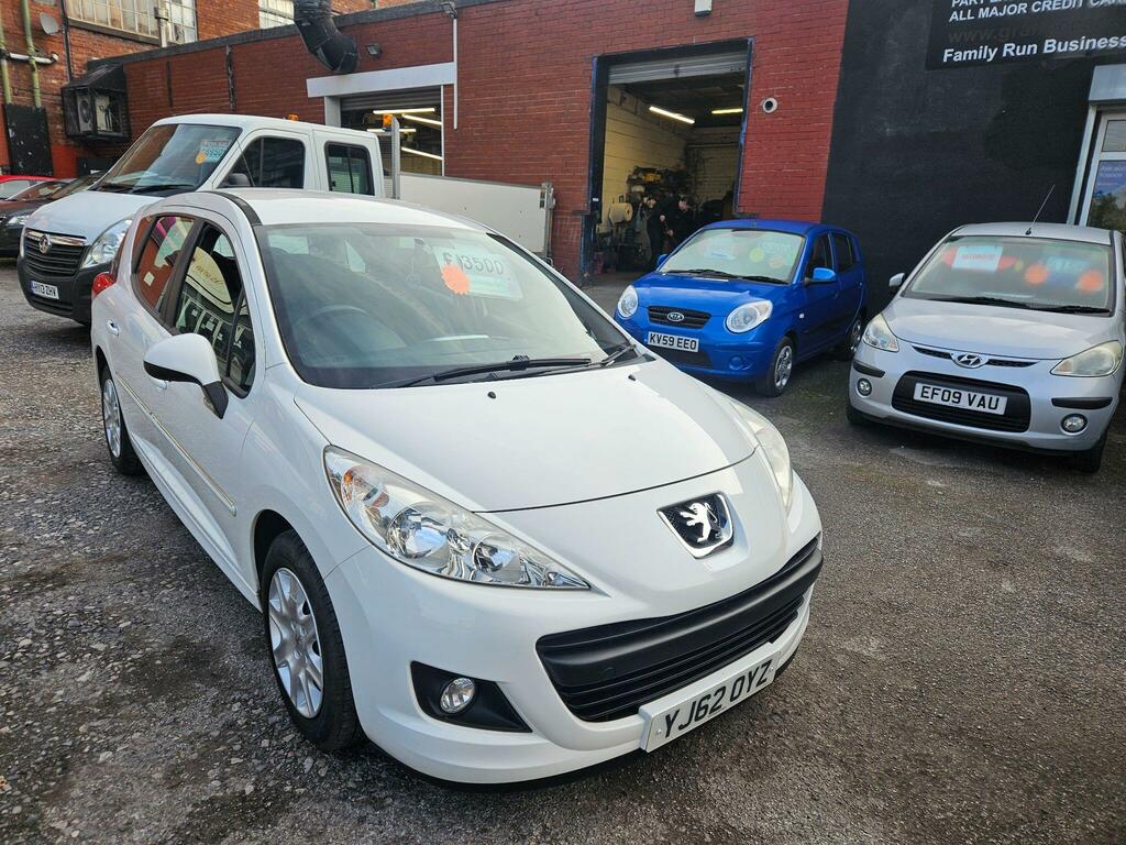 Peugeot 207 SW 1.4 8V Access Euro 5 White #2