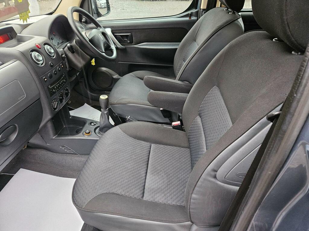 Citroen Berlingo 1.6 Td Desire Multispace Grey #6
