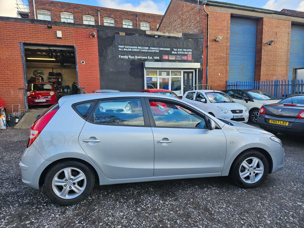 Hyundai I30 1.4 Comfort Euro 4 Silver