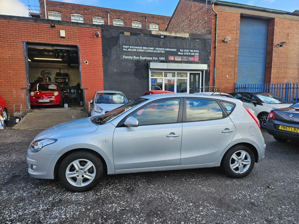 Hyundai I30 1.4 Comfort Euro 4 Silver #3