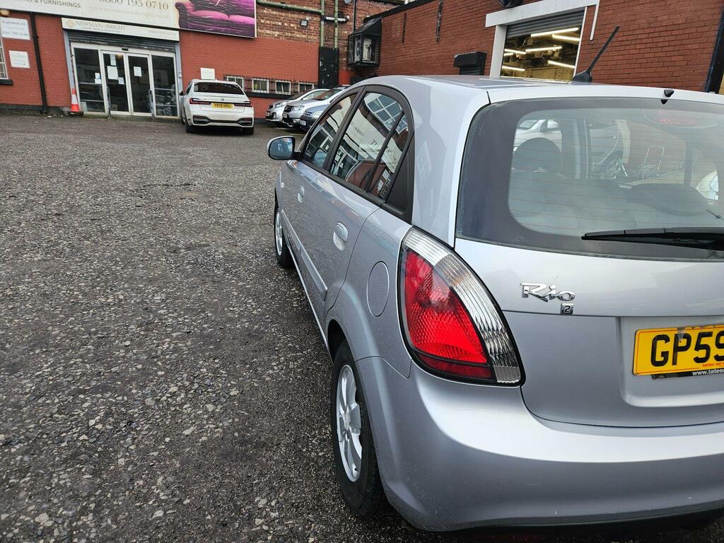 Kia RIO 1.4 2 Silver #5