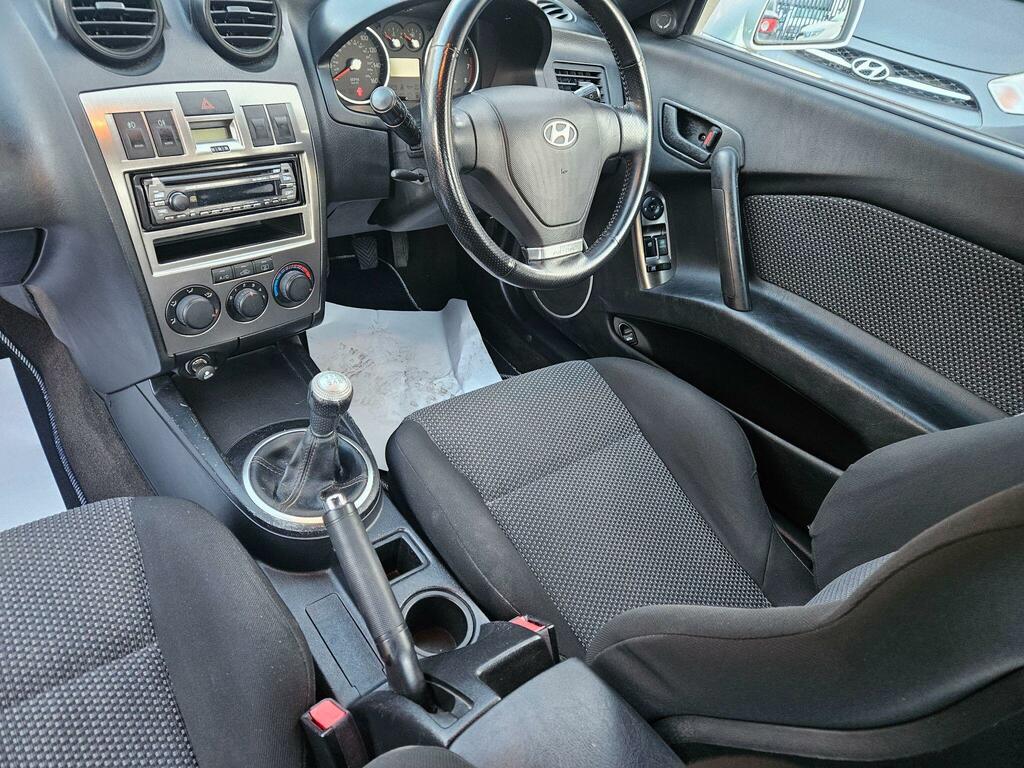 Hyundai Coupe 2.0 Se Silver #11