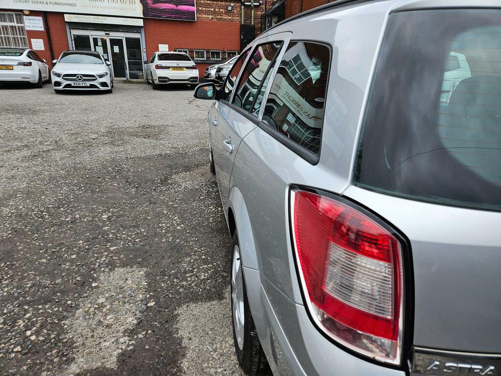 Vauxhall Astra 1.6I 16V Club Silver #5