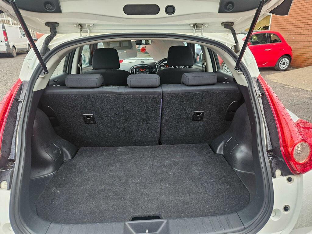 Nissan Juke 1.6 Acenta Euro 5 Ss White #4