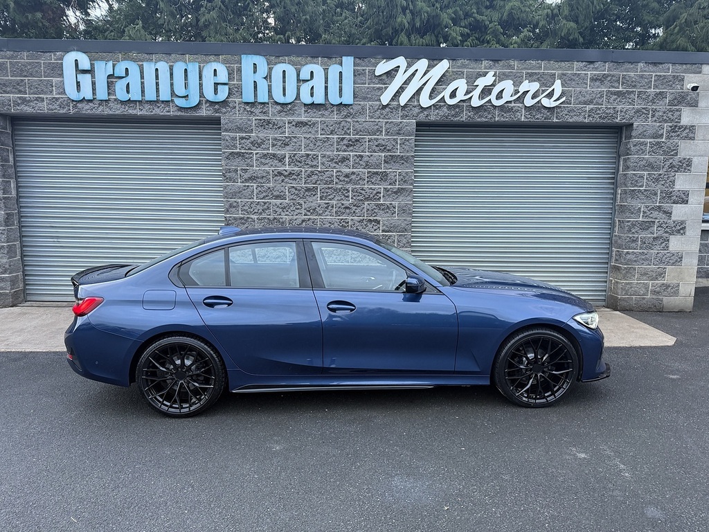 BMW 3 Series 318D Mht Sport U1831 Ulez LL70YXJ Blue #2