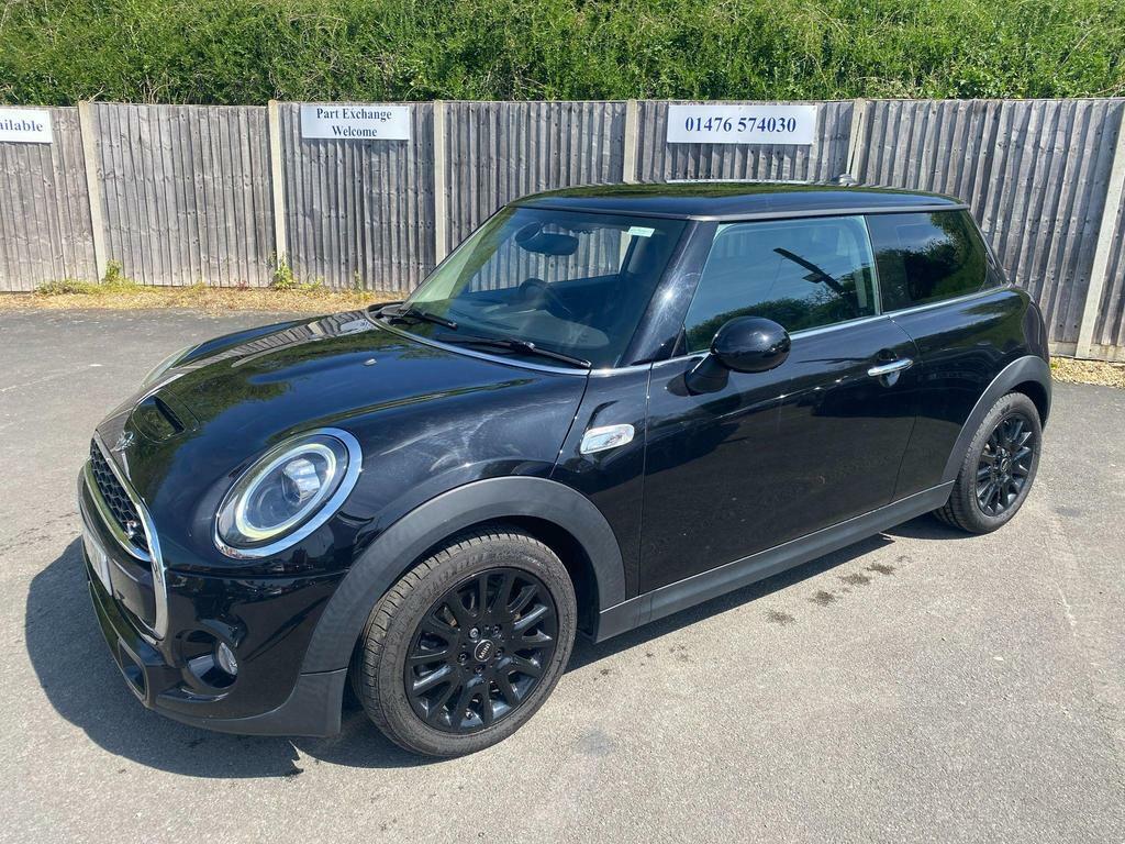 Mini Hatch 2.0 Cooper S Classic Euro 6 S S Black