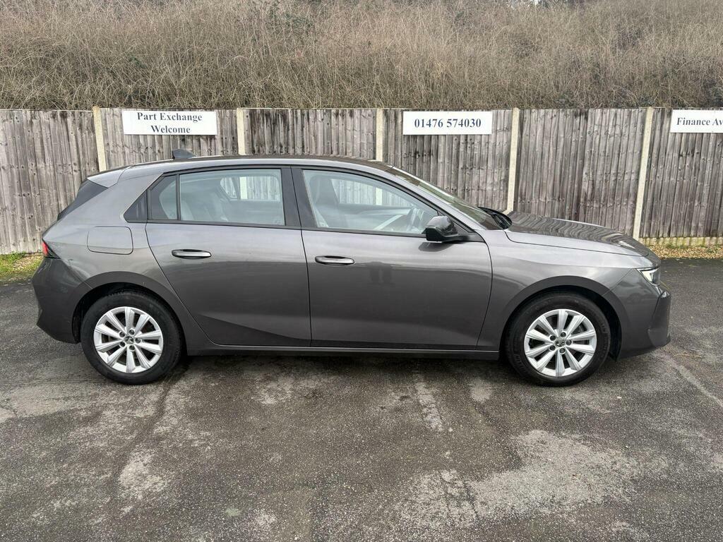Vauxhall Astra 1.5 Turbo D Design Euro 6 S S SL72VWP Grey #2