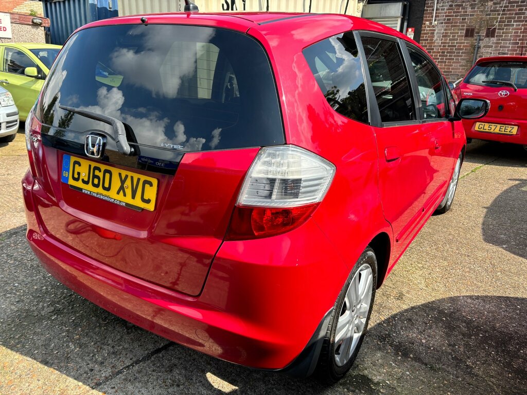 Honda Jazz 1.4 I-vtec Ex GJ60XVC Red #4