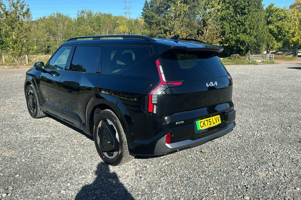 Kia EV9 99.8Kwh Gt-line Suv Awd 378 Bhp CK75LVV Black #3