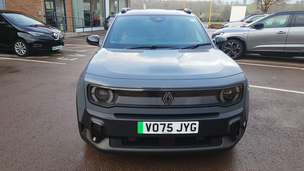 Renault 4 E-Tech Comfort Range 52Kwh Techno Suv VO75JYG Grey #2