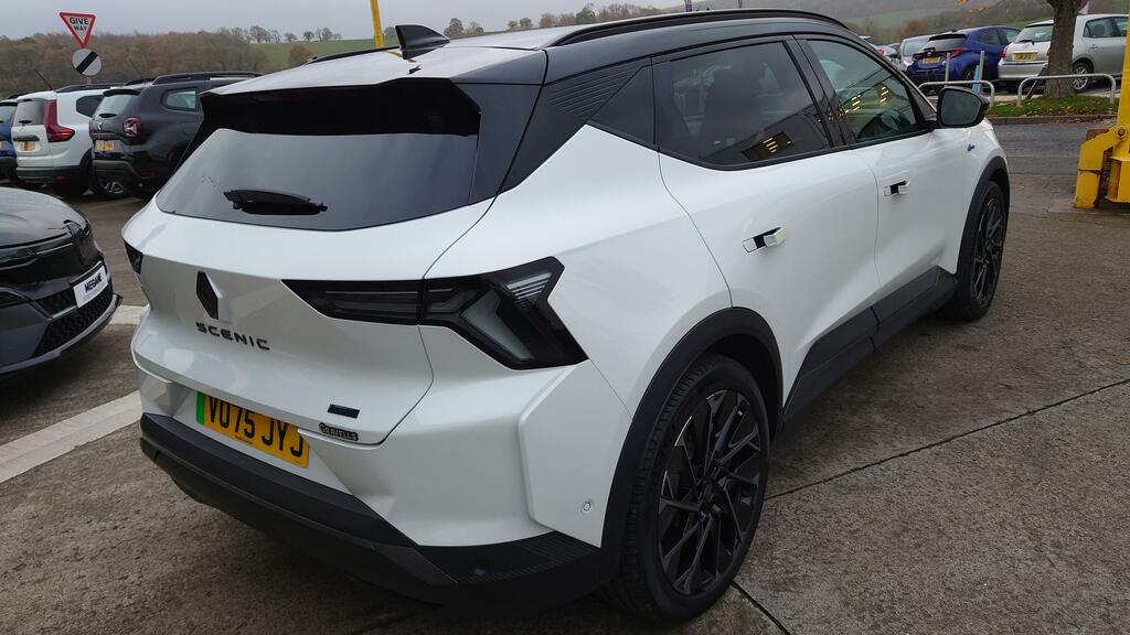 Renault Scenic Long Range 87Kwh Techno Esprit Alpine Suv Elec VO75JYJ White #5