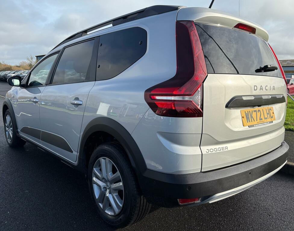 Dacia Jogger 1.0 Comfort Tce 109 Grey #3