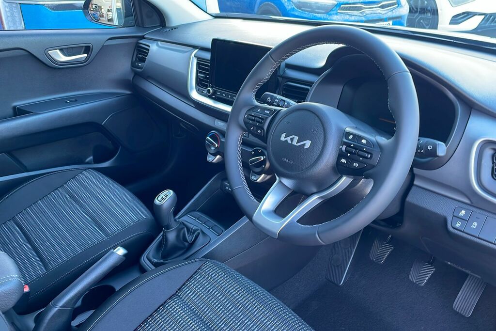 Kia Stonic 1.0 T-gdi 2 Suv Euro 6 Ss 98 Black #2