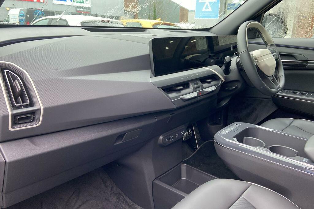 Kia  81.4Kwh Gt-line S Suv 214 Bhp CP75GXD Black #2