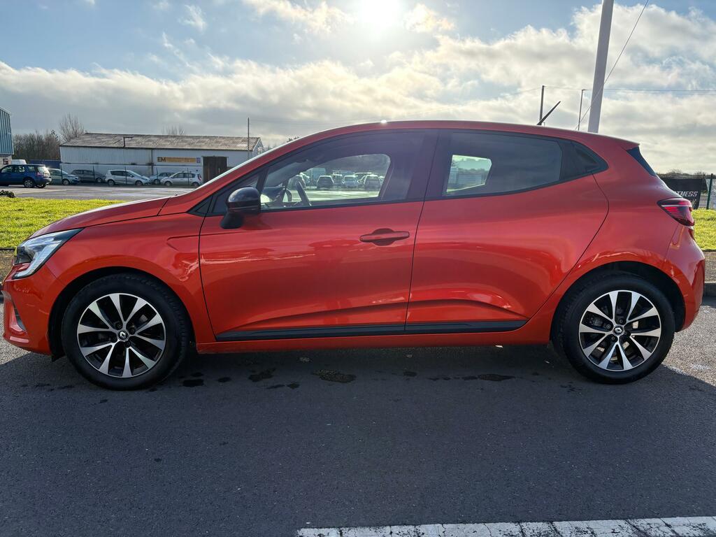 Renault Clio 1.0 Tce Evolution Hatchback Euro YP73VCZ Orange #3