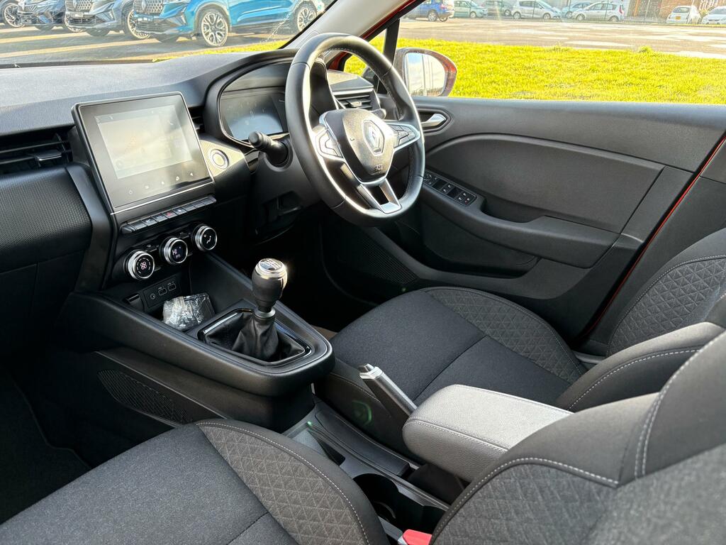 Renault Clio 1.0 Tce Evolution Hatchback Euro YP73VCZ Orange #2