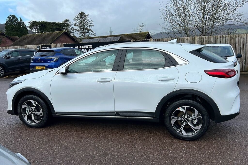 Kia Xceed 1.0 T-gdi Mhev Pure Suv Hybrid Dct Euro White #4