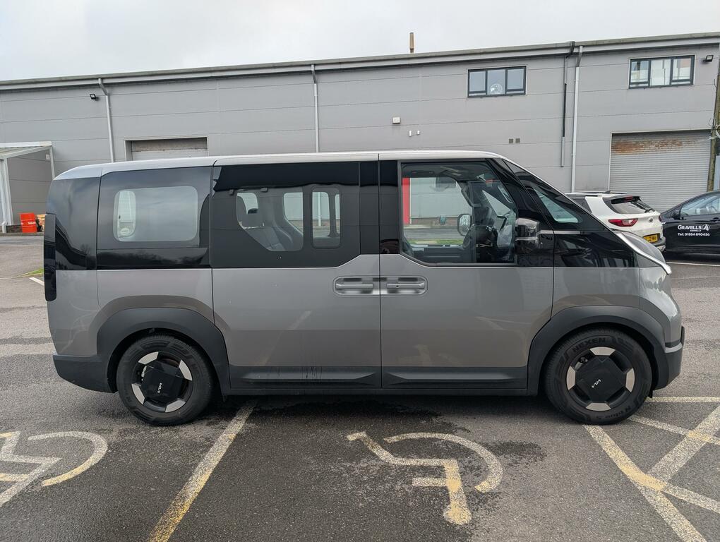 Kia PV5 Long Range 71.2Kwh Plus Passenger Mpv Grey #2