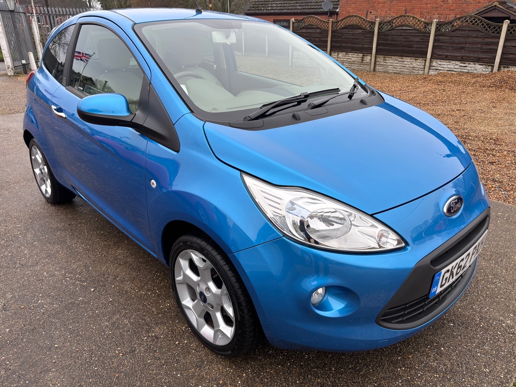 Ford KA 1.2 Titanium Euro 5 Silver
