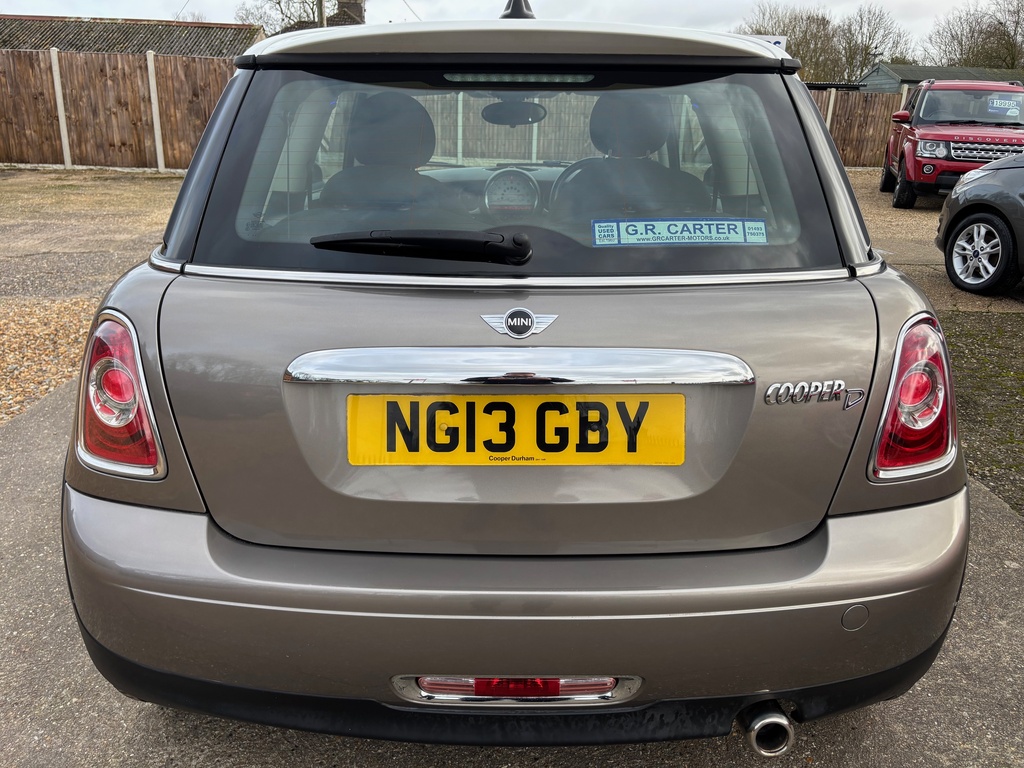 Mini Hatch 1.6 Cooper D Euro 5 S S White #5