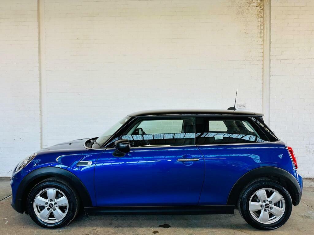 Mini Hatch 1.5 Cooper Classic Euro 6 Ss VO69VYC Blue #5