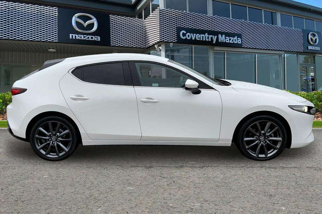 Mazda 3 Takumi Mhev YN25KKH White #4