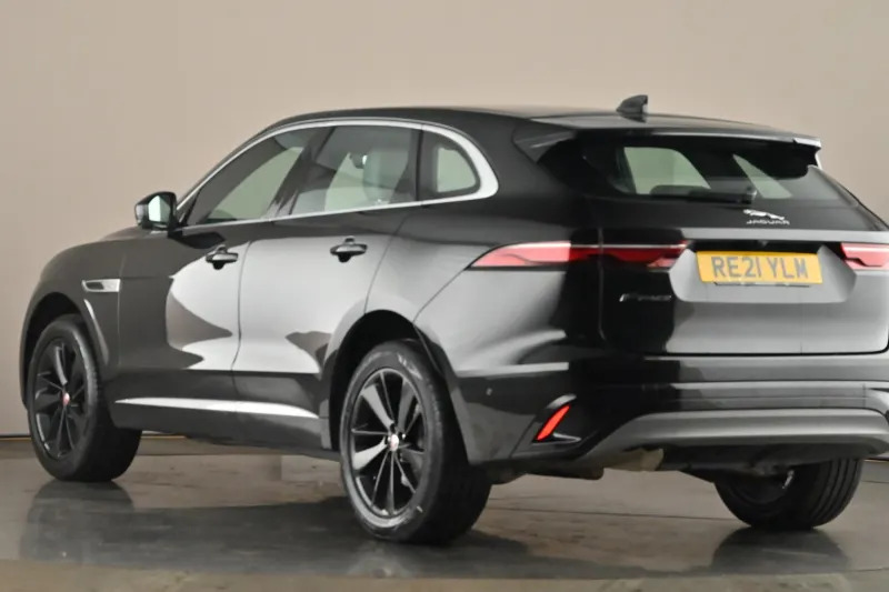 Jaguar F-Pace Estate 2.0 D200 R-dynam RE21YLM Black #3