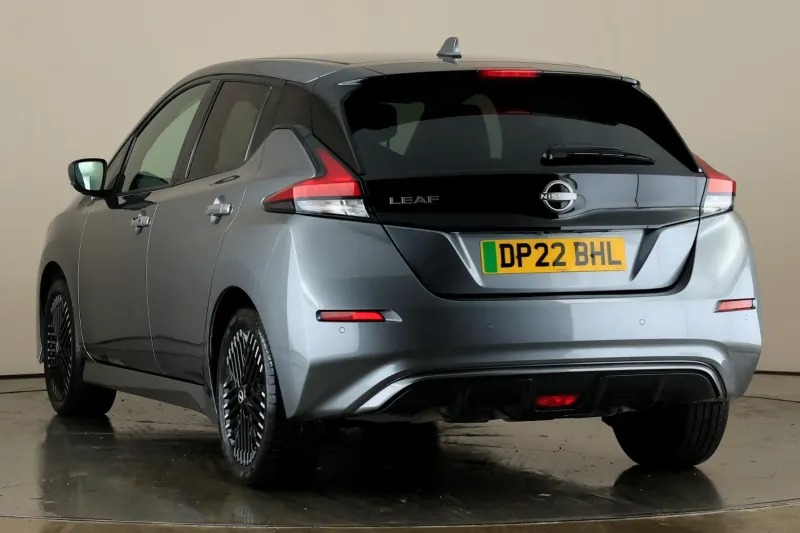 Nissan Leaf Hatchback 110Kw N-connecta 39K DP22BHL Grey #2