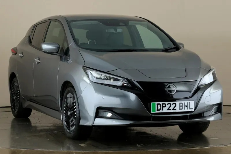 Nissan Leaf Hatchback 110Kw N-connecta 39K Grey