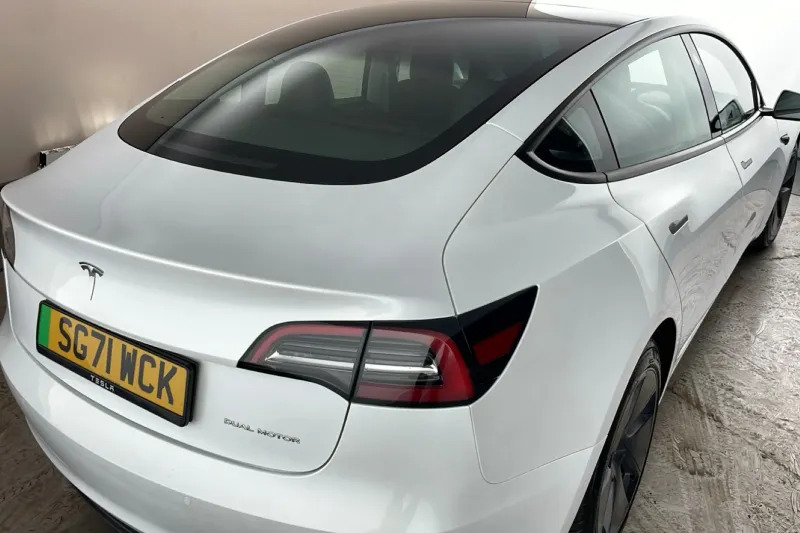 Tesla Model Y Long Range Awd  #20