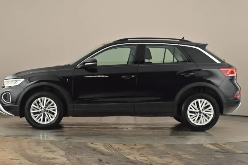 Volkswagen T-Roc Hatchback 1.0 Tsi Life LT73XTZ Black #2