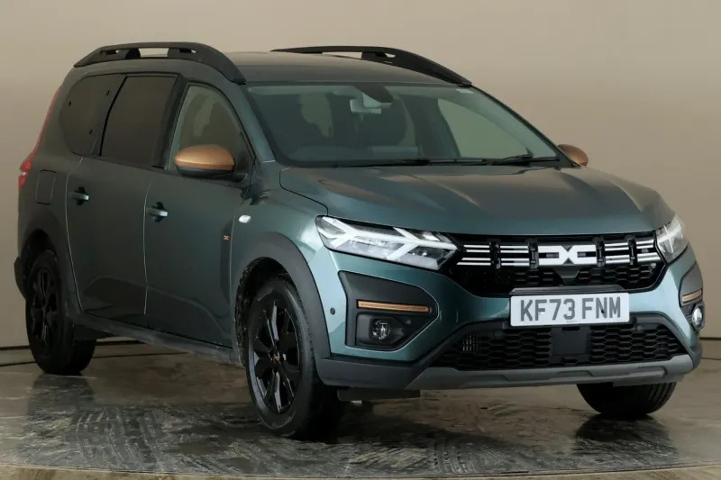 Dacia Jogger Estate 1.0 Tce Extreme Green