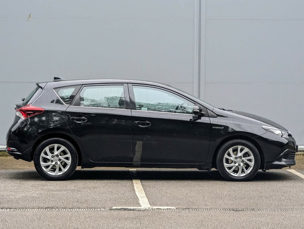Toyota Auris 1.8 Vvt-h Business Edition Cvt Euro 6 Ss S FD17ESV Black #3