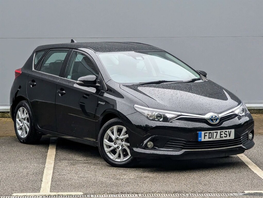 Toyota Auris 1.8 Vvt-h Business Edition Cvt Euro 6 Ss S Black