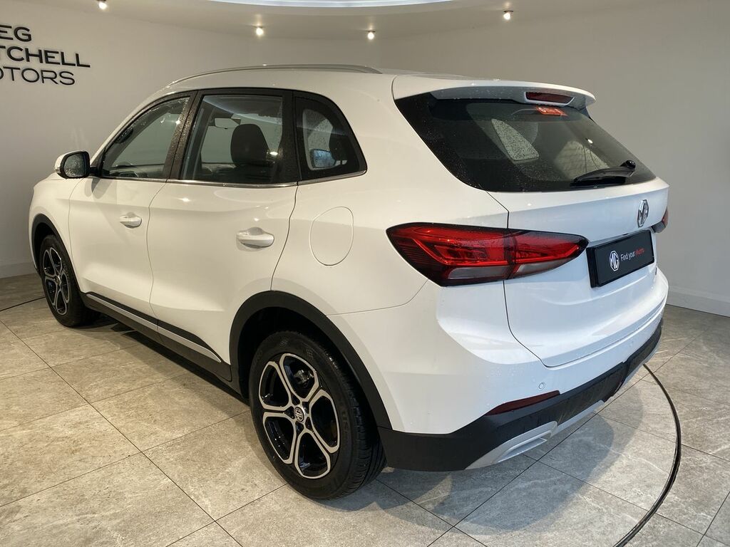 MG ZS 1.5 Hybrid Se White #5