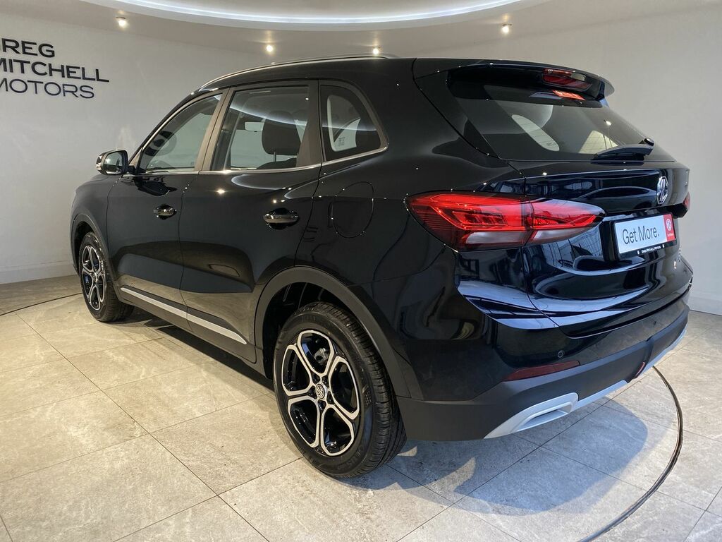 MG ZS 1.5 Hybrid Se Black #5