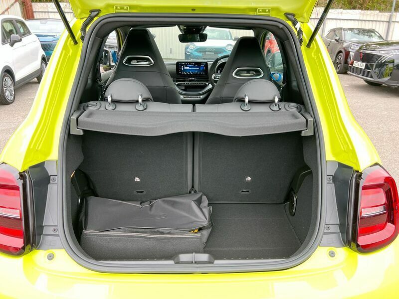 Fiat Abarth New Fiat 600E La Prima 54Kwh 154Hp  #36