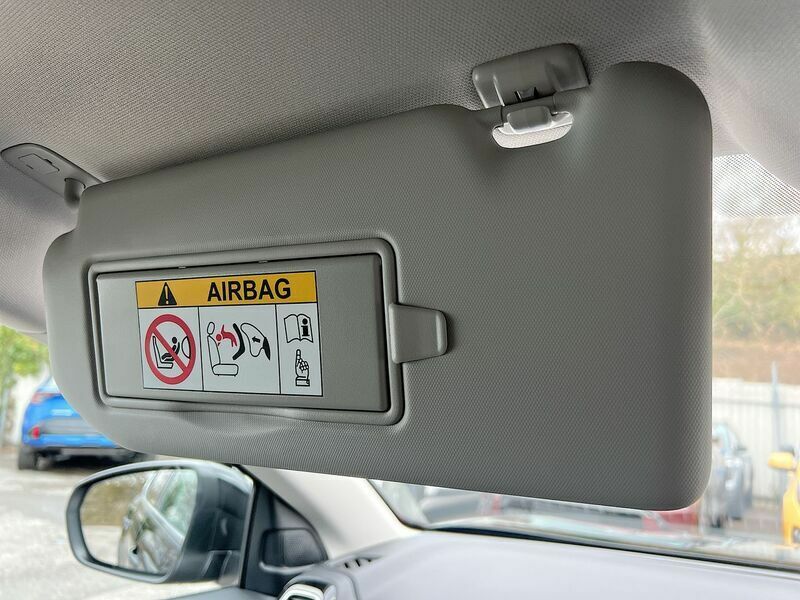 Citroen C5 1.5D Max Edition White #43