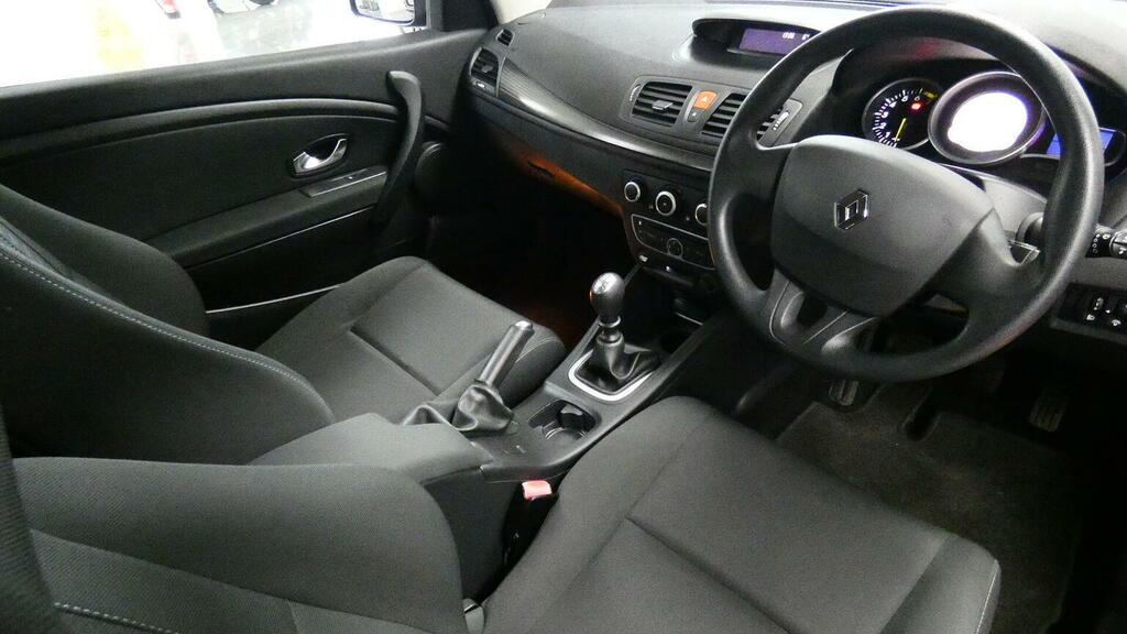 Renault Megane Coupe 1.6 16V Expression Euro 5 201010 Orange #5