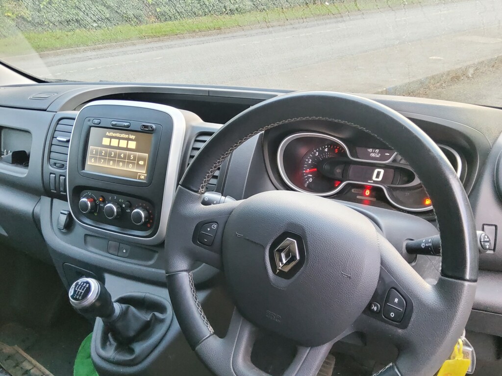 Renault Trafic Camper Van 2.0 Sl28 Energy Dci 145 Sport My19 202 FP71EXB Grey #4