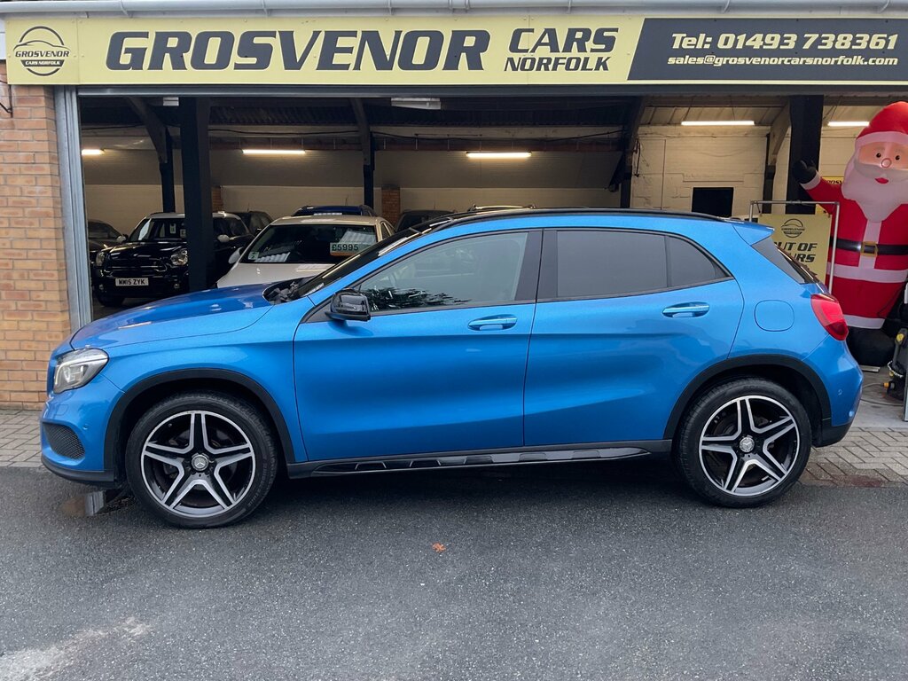 Mercedes-Benz GLA Class 2.1 Gla220d Amg Line Premium Plus Suv Blue #4
